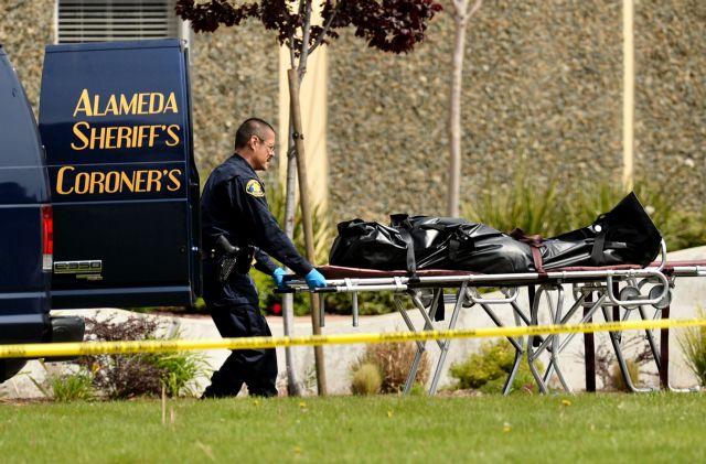 Ο ύποπτος για το μακελειό σε κολέγιο στην Καλιφόρνια παραδόθηκε στις Αρχές